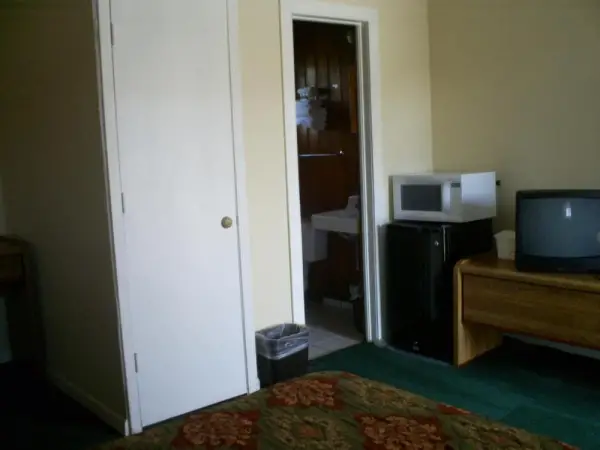 Crestview Inn 7